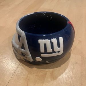 Giants foot ball team memorabilia  gift candy dish